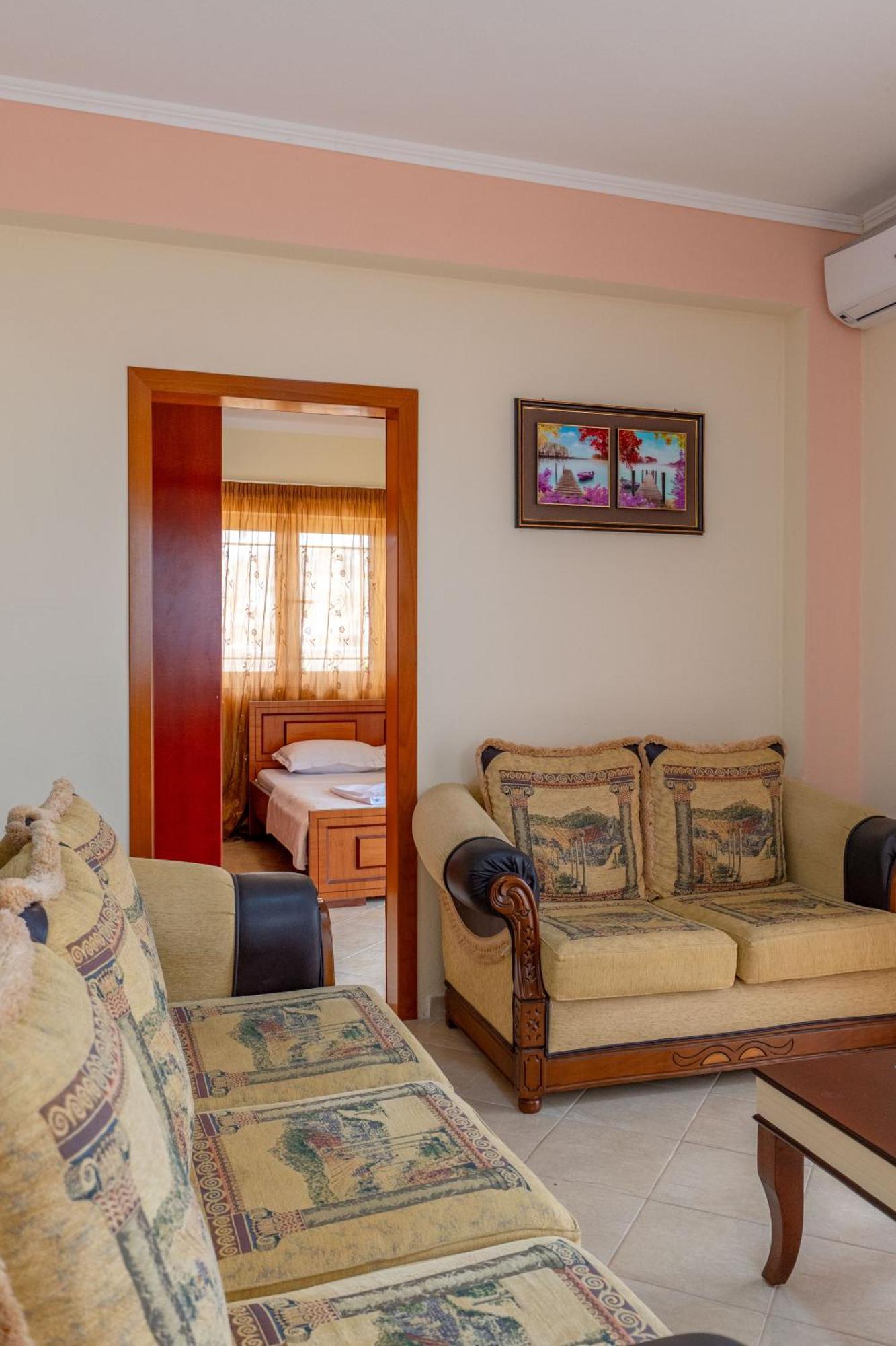 Villa Kale Sarandë Exterior foto